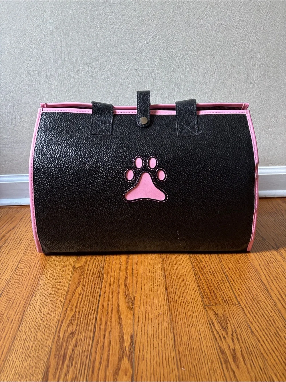 NEW Black Pet Dog Carrier Tote with Pink Paw Accent